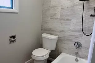 208 Barder Ave, Akron, OH 44305 - Photo 7