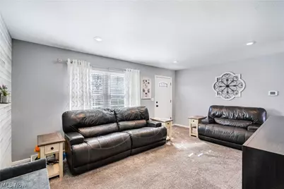 5362 Willow Crest Avenue, Austintown, OH 44515 - Photo 17