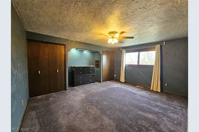 4112 Ivanhoe Drive, Lorain, OH 44053 - Photo 21