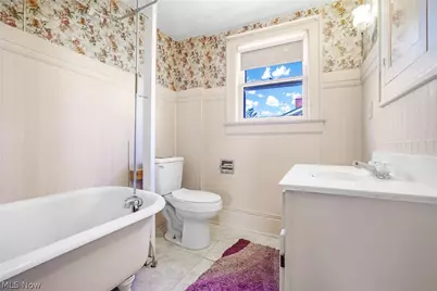 848 Longview Avenue, Akron, OH 44307 - Photo 23