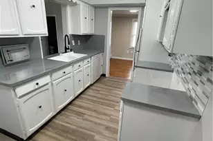 1663 Lyndhurst, Lyndhurst, OH 44124 - Photo 11
