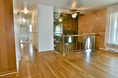 3702 Hightree Avenue SE, Warren, OH 44484 - Photo 11