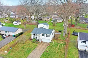 3702 Hightree Ave SE, Warren, OH 44484 - Photo 3