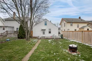 1014 Roslyn Ave SW, Canton, OH 44710 - Photo 13