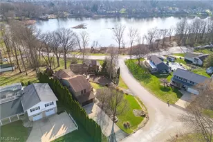 5124 Beachview Cir NW, Canton, OH 44708 - Photo 5