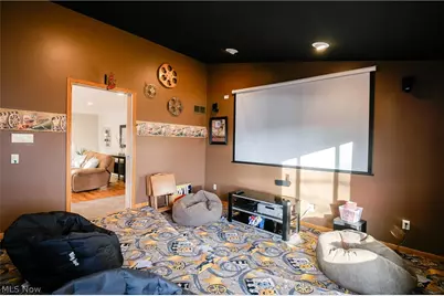 5124 Beachview Circle NW, Canton, OH 44708 - Photo 49