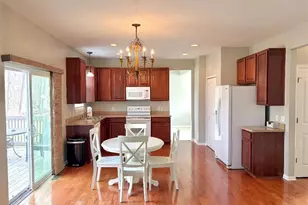 38448 Renwood Ave, Avon, OH 44011 - Photo 5