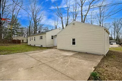 439 Strader Road, Akron, OH 44305 - Photo 37