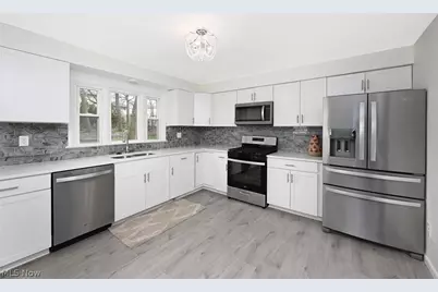 439 Strader Road, Akron, OH 44305 - Photo 7