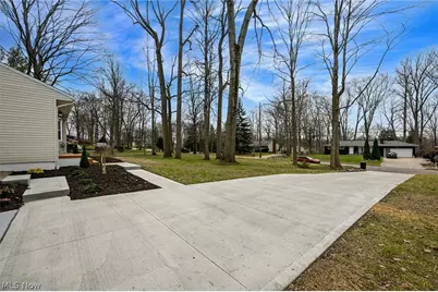 439 Strader Road, Akron, OH 44305 - Photo 35