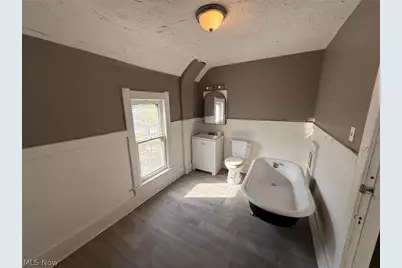 983 E 141st Street, Loveland, OH 44110 - Photo 17