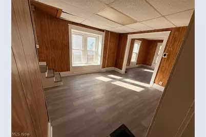 983 E 141st Street, Loveland, OH 44110 - Photo 5