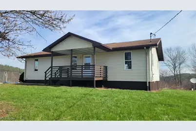 105 Woodcrest Lane, Marietta, OH 45750 - Photo 1