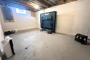 6832 Murray Ridge Rd, Elyria, OH 44035 - Photo 13