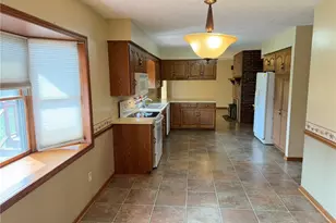 8258 S Elyria Rd, Shreve, OH 44676 - Photo 5