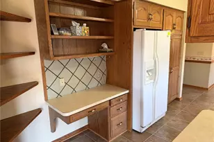 8258 S Elyria Rd, Shreve, OH 44676 - Photo 9