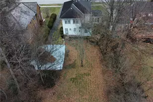 717 Woodlawn Rd, Steubenville, OH 43952 - Photo 25