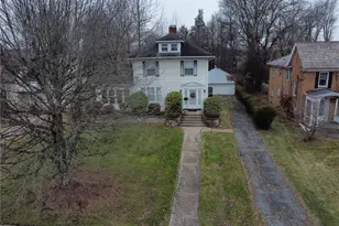 717 Woodlawn Rd, Steubenville, OH 43952 - Photo 3