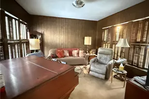 717 Woodlawn Rd, Steubenville, OH 43952 - Photo 9