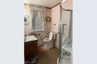 717 Woodlawn Road, Steubenville, OH 43952 - Photo 15