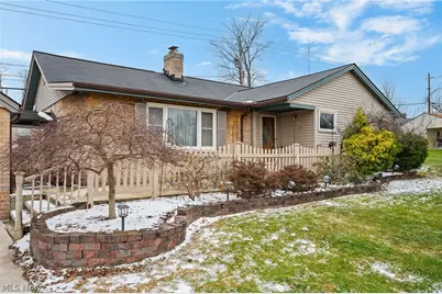 3803 Center Drive, Parma, OH 44134 - Photo 3