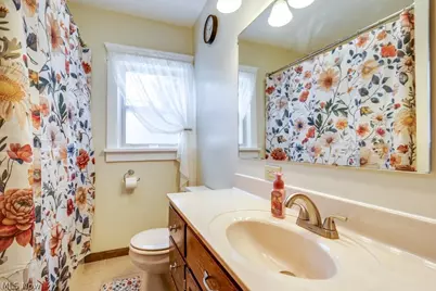 1216 W Market Street, Orrville, OH 44667 - Photo 23