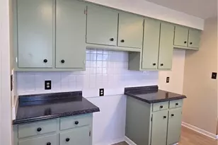 5933 Decker Rd, North Olmsted, OH 44070 - Photo 3