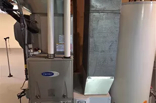 5933 Decker Rd, North Olmsted, OH 44070 - Photo 37