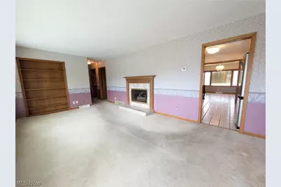 10769 Akins Road, North Royalton, OH 44133 - Photo 11