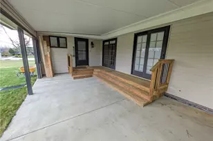 10769 Akins Rd, North Royalton, OH 44133 - Photo 9