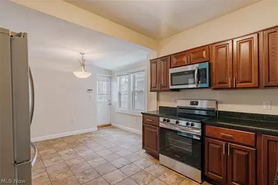 14915 Clifton Boulevard, Oakwood, OH 44107 - Photo 9