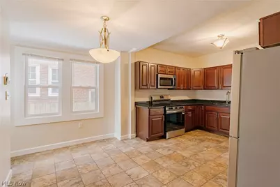 14915 Clifton Boulevard, Oakwood, OH 44107 - Photo 13