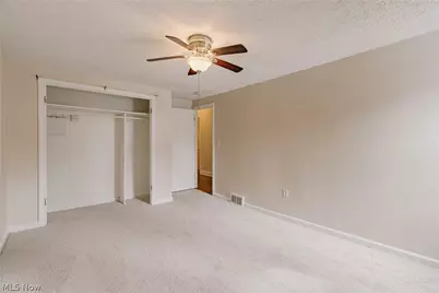 14915 Clifton Boulevard, Oakwood, OH 44107 - Photo 19