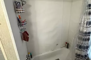 1427 E 51st St, Loveland, OH 44103 - Photo 5