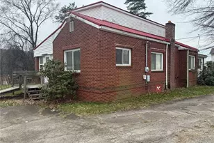 410 Palissey St, East Liverpool, OH 43920 - Photo 5