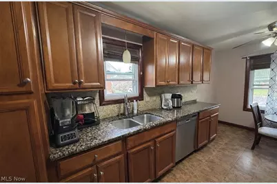 1753 Temple Avenue, Mayfield Heights, OH 44124 - Photo 5