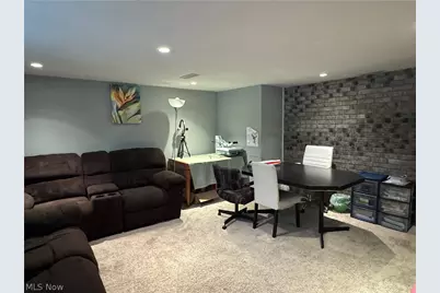 1753 Temple Avenue, Mayfield Heights, OH 44124 - Photo 31