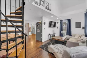 1984 W 52nd St, Loveland, OH 44102 - Photo 5