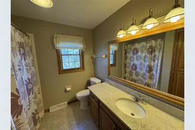 733 Austin Drive, Barberton, OH 44203 - Photo 35