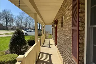 733 Austin Dr, Barberton, OH 44203 - Photo 5