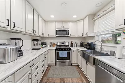 1870 Basil Avenue, Poland, OH 44514 - Photo 5