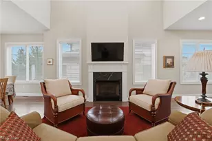 2440 Edgewood Trce, Pepper Pike, OH 44124 - Photo 11