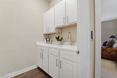 2440 Edgewood Trace, Pepper Pike, OH 44124 - Photo 19