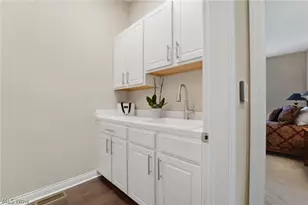 2440 Edgewood Trce, Pepper Pike, OH 44124 - Photo 19