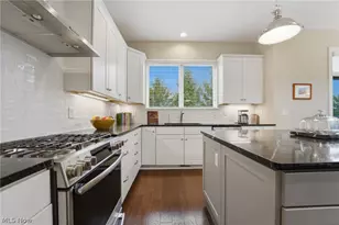 2440 Edgewood Trce, Pepper Pike, OH 44124 - Photo 15