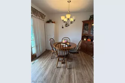 1085 Walter Drive, Zanesville, OH 43701 - Photo 31