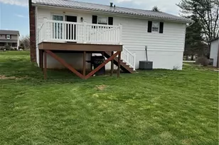 1085 Walter Dr, Zanesville, OH 43701 - Photo 3