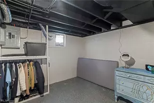 121 Princess St, Campbell, OH 44405 - Photo 41