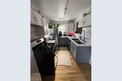 1891 Fulton Road, Loveland, OH 44113 - Photo 13