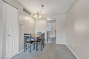 2472 Warren Pkwy, Twinsburg, OH 44087 - Photo 7